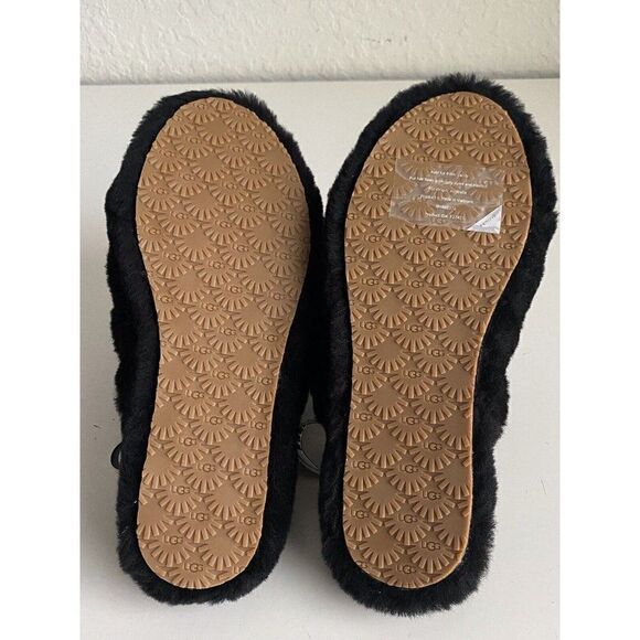 UGG Fluff Yeah Ruby Black Slide Slippers 1098494 Women’s Size 6 Box No Lid NEW - Picture 13 of 13